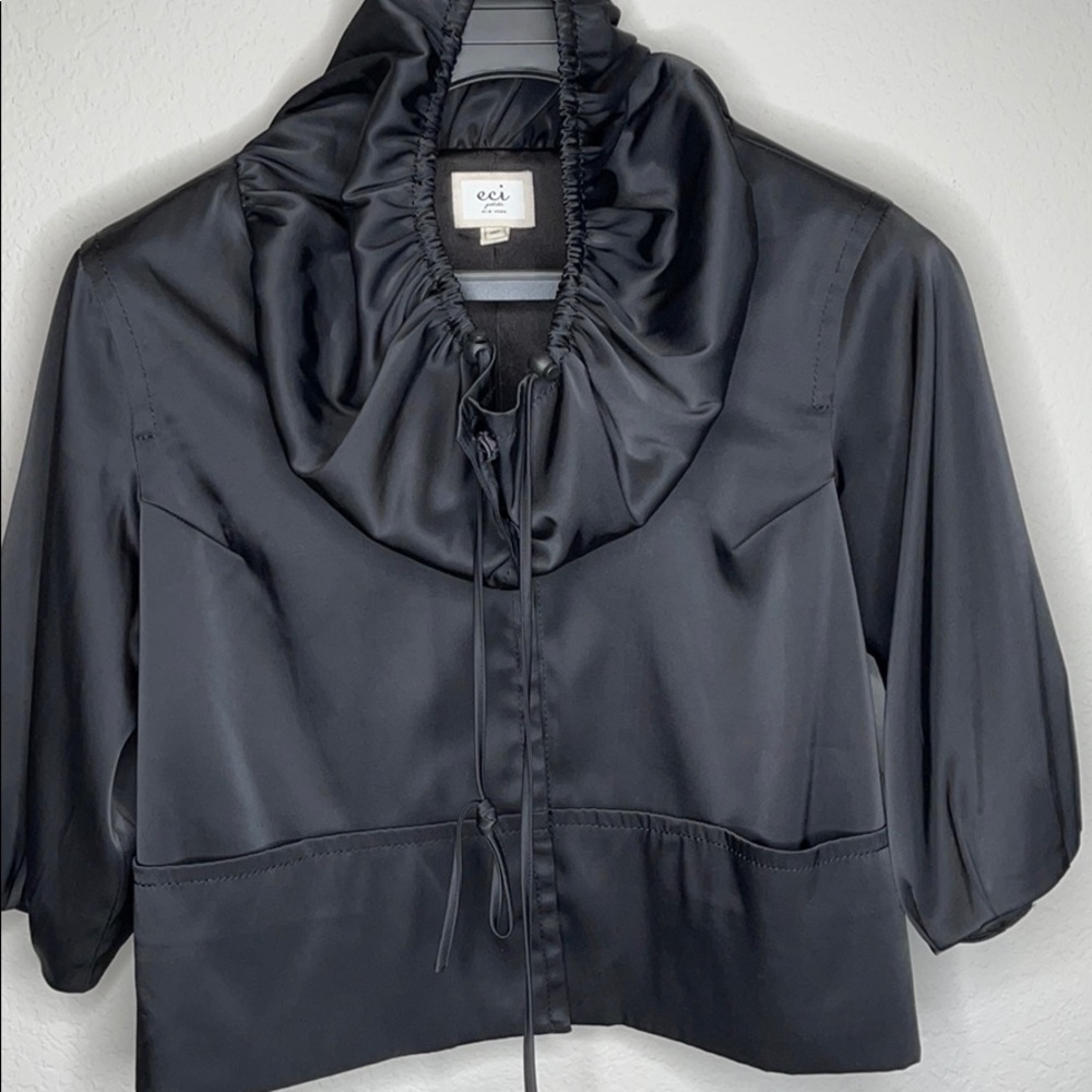 Eci Black Cropped Jacket- Versatile - image 4